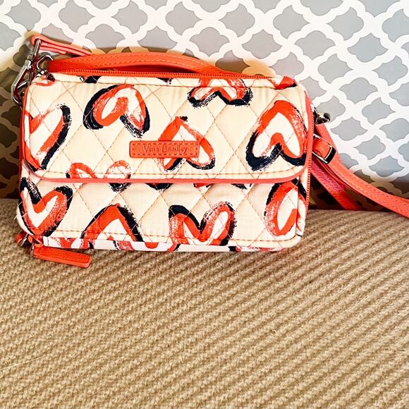 VERA BRADLEY Iced Hearts 3 in 1 Crossbody Bag, NWOT! - Picture 8 of 9